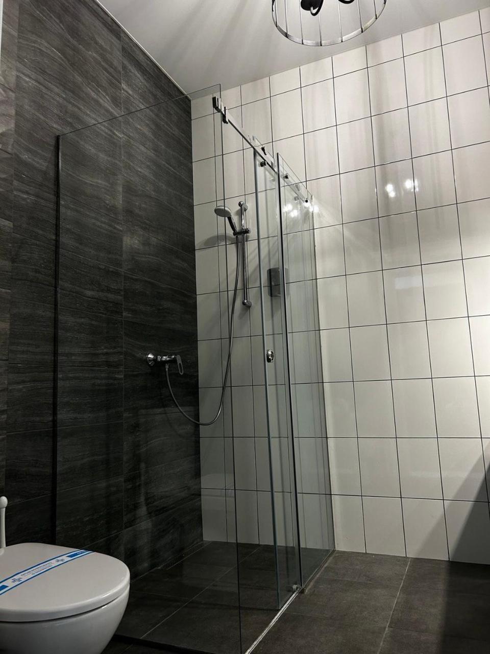 Gosudar Hotel Kropyvnyc'kyj Esterno foto