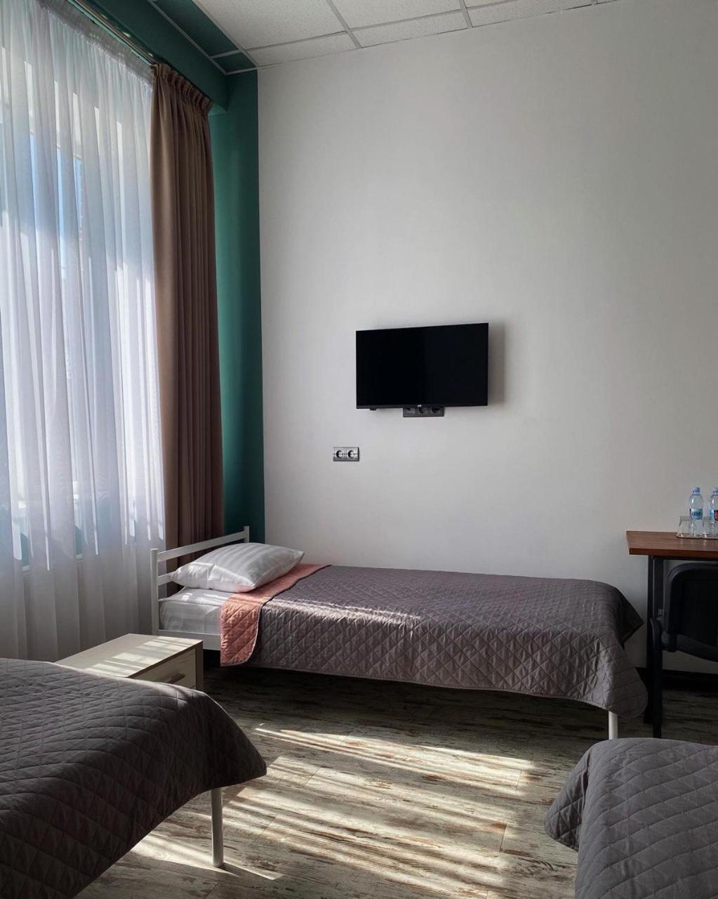 Gosudar Hotel Kropyvnyc'kyj Esterno foto