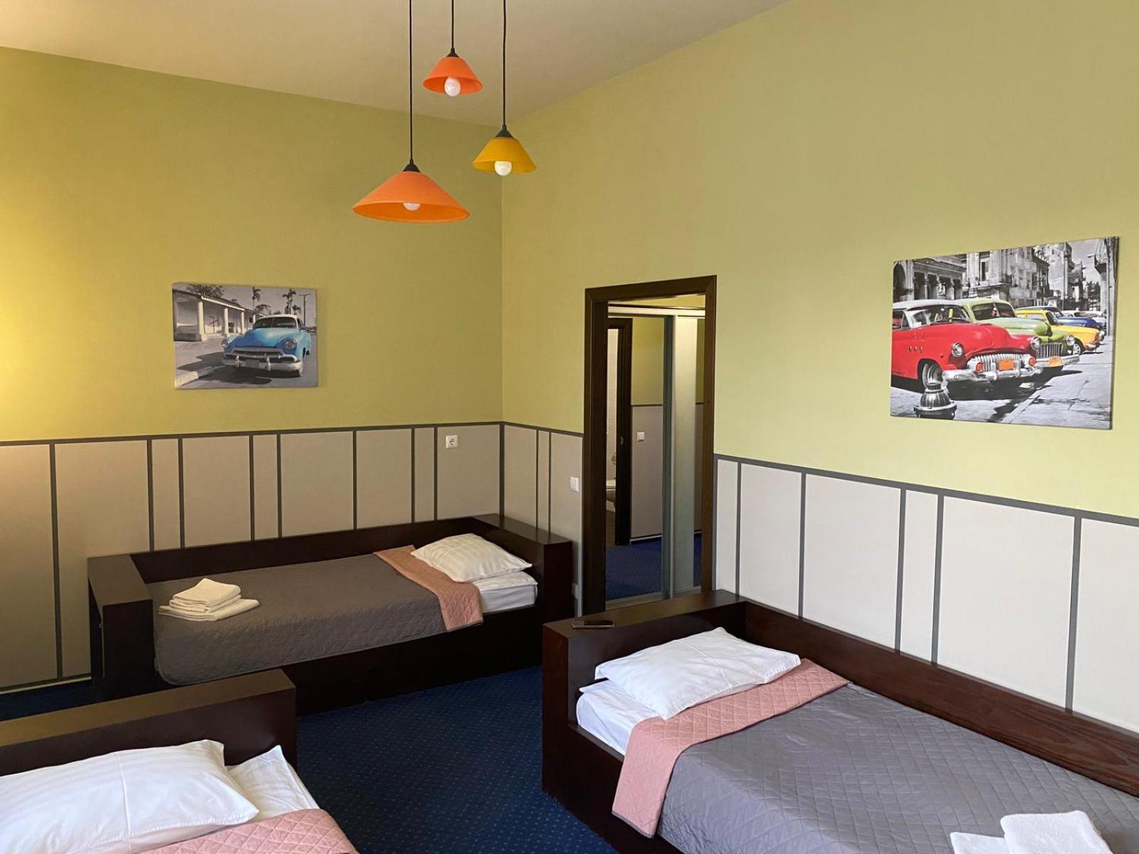 Gosudar Hotel Kropyvnyc'kyj Esterno foto