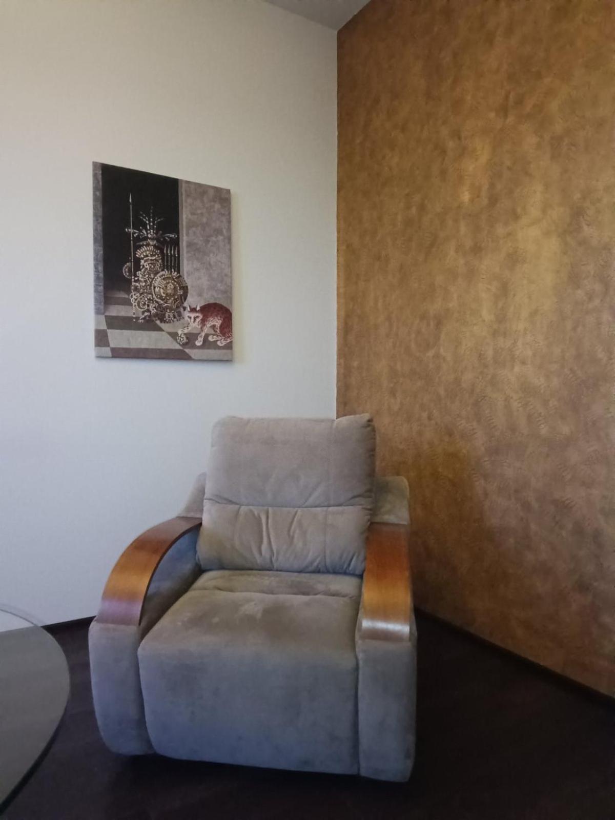 Gosudar Hotel Kropyvnyc'kyj Esterno foto