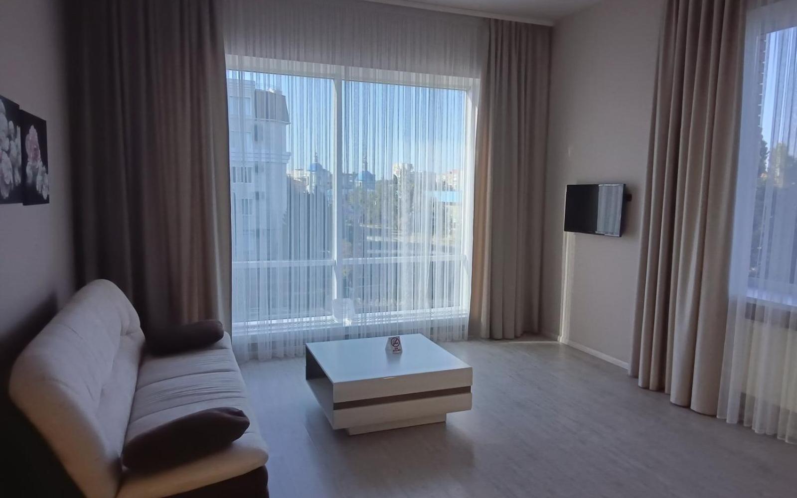 Gosudar Hotel Kropyvnyc'kyj Esterno foto