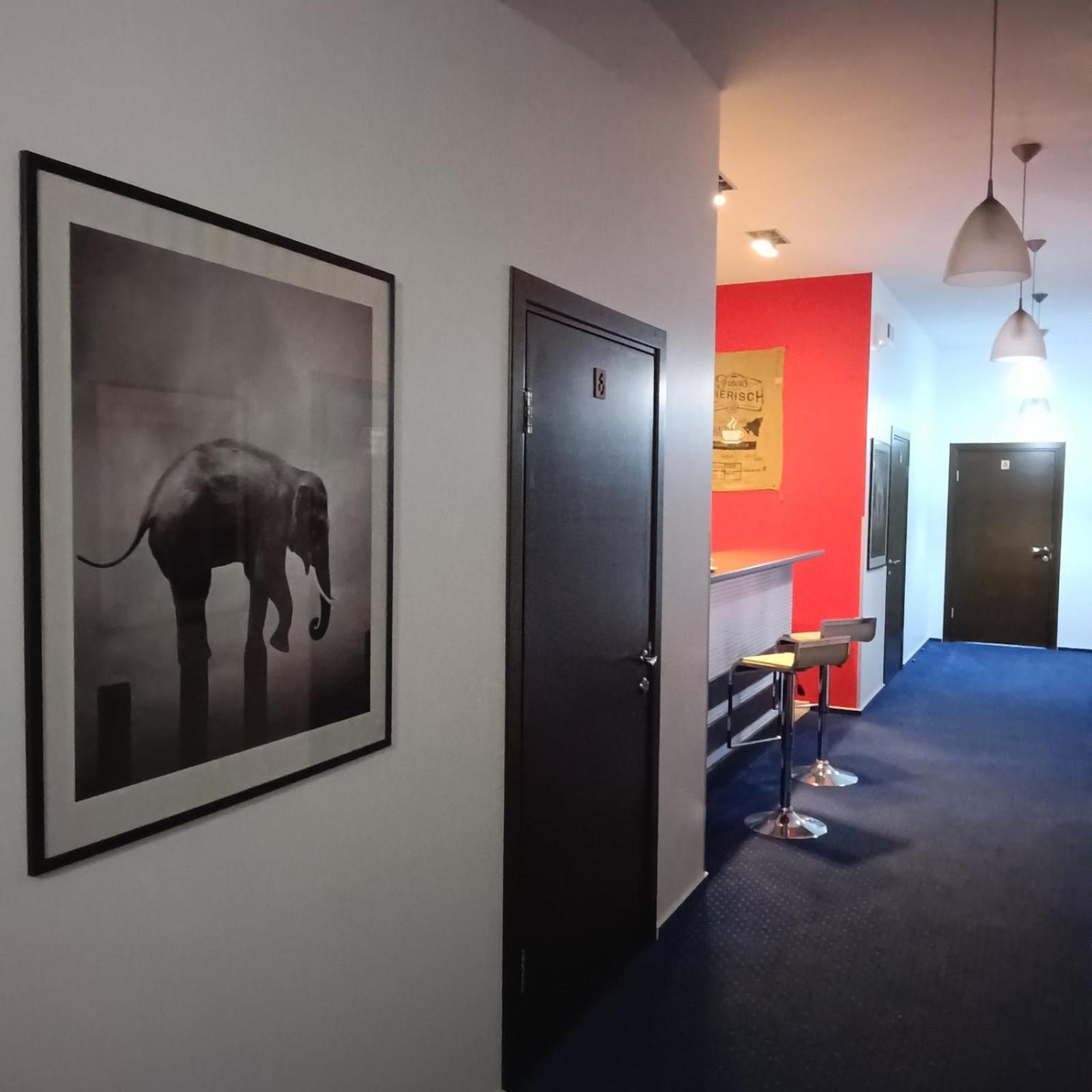Gosudar Hotel Kropyvnyc'kyj Esterno foto