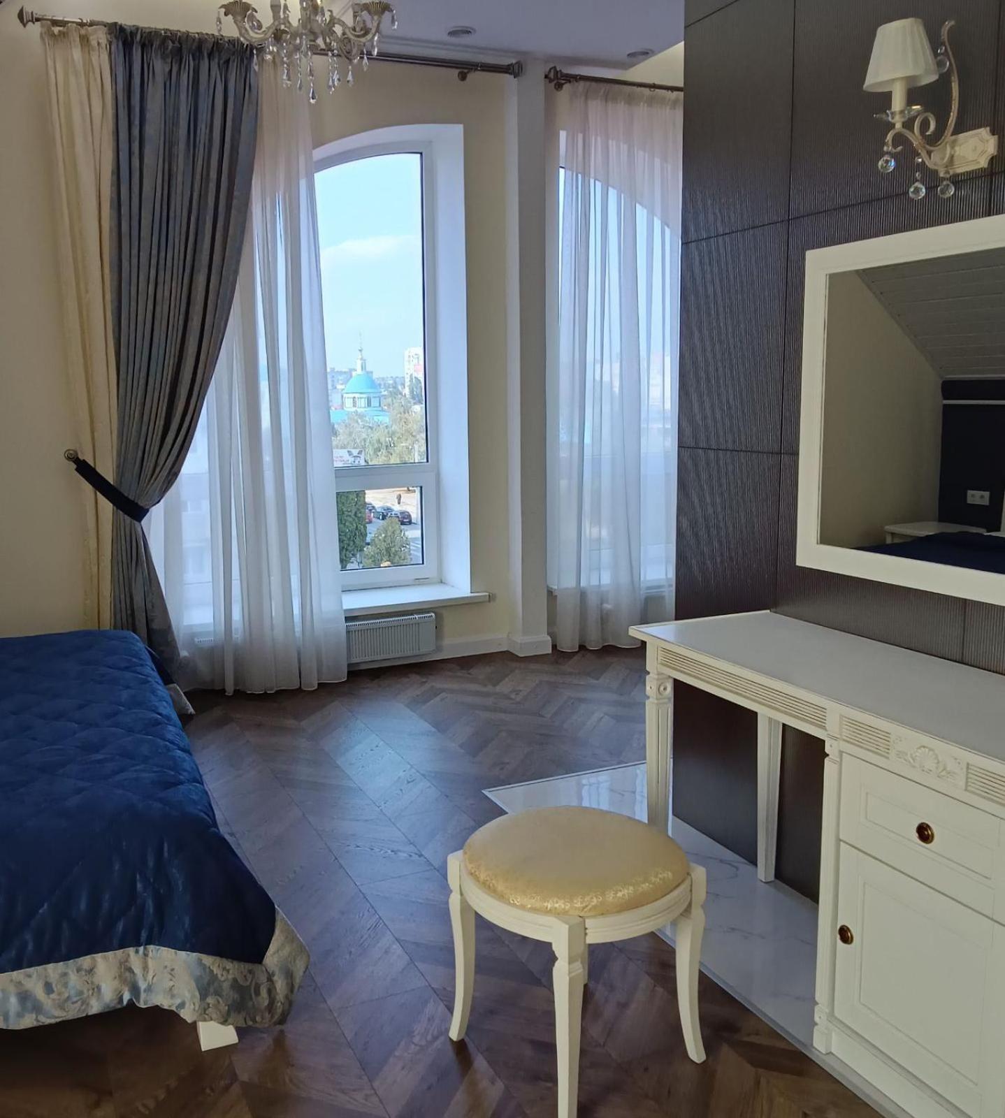 Gosudar Hotel Kropyvnyc'kyj Esterno foto